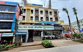 Hotel Ellora Park